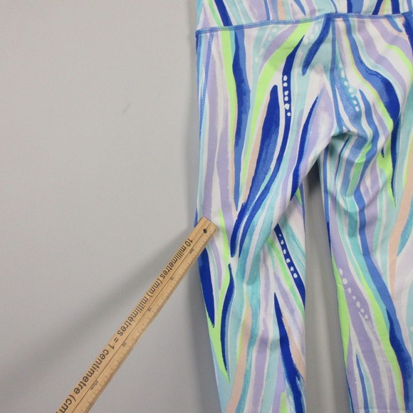 Lilly Pulitzer Luxletic Weekender Leggings S Blue Multishore Perfection Crop 202 - Picture 8 of 12